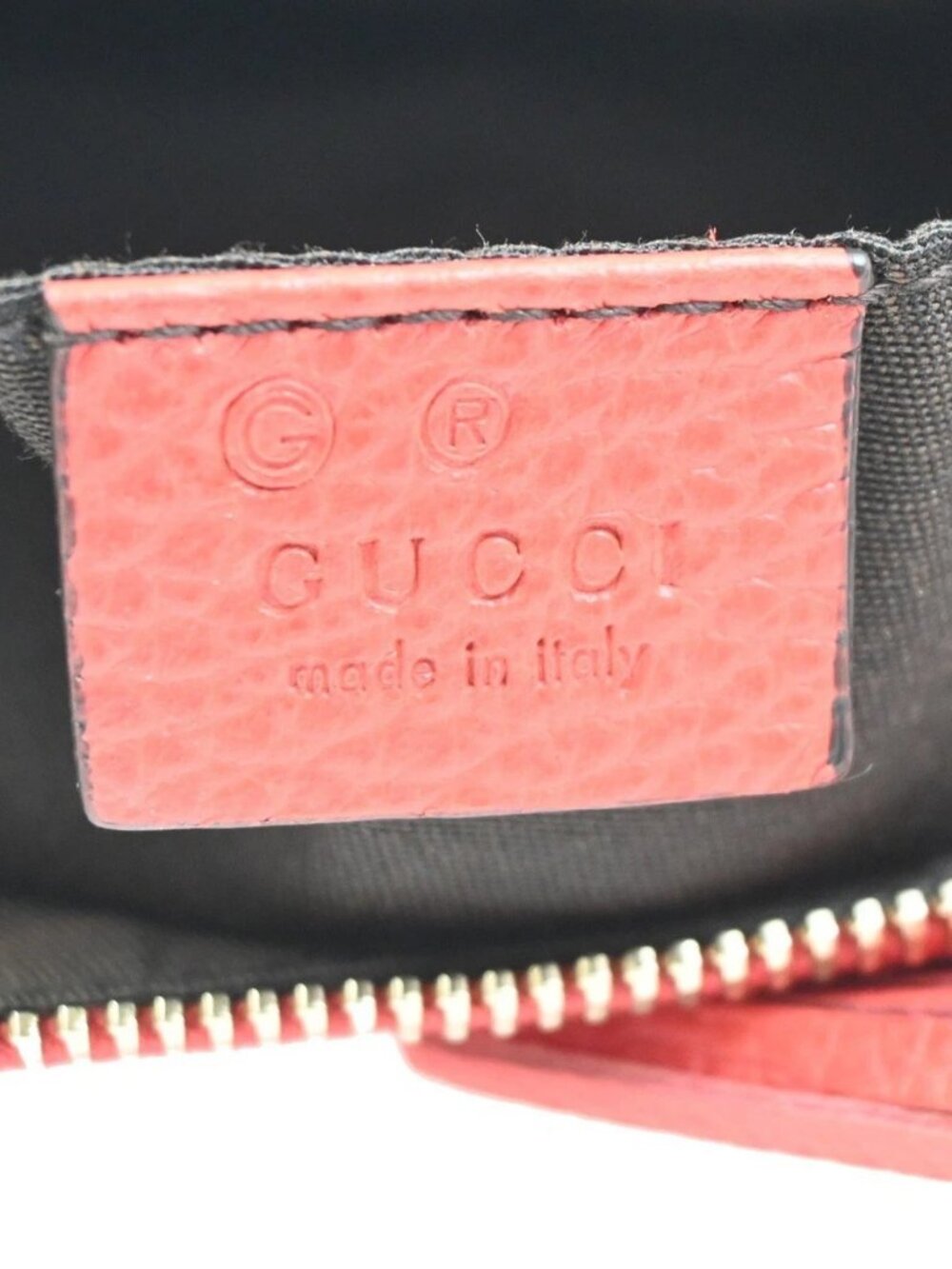 GUCCI Logo Bamboo Charm Clutch Pouch Bag Pebbled Leather Red Italy 61KC890 - Picture 12 of 14